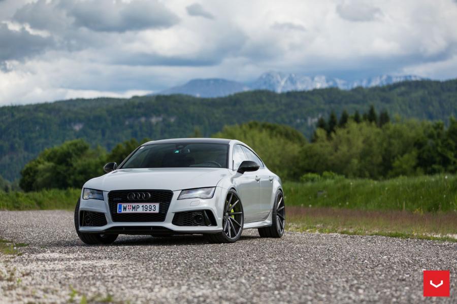  Audi RS7 Sportback on Vossen Wheels (CVT) 2017 года  (фото 22 из 52)